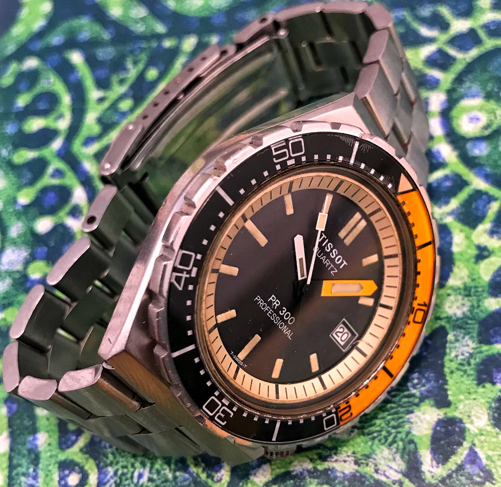 ROCKIN EARLY 80s TISSOT PR300 PROFESSIONAL DIVER RETROWATCHGUY