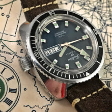 FRENCH~TRADITION/YEMA SOUS MARINE AUTOMATIC DIVER