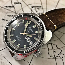 FRENCH~TRADITION/YEMA SOUS MARINE AUTOMATIC DIVER