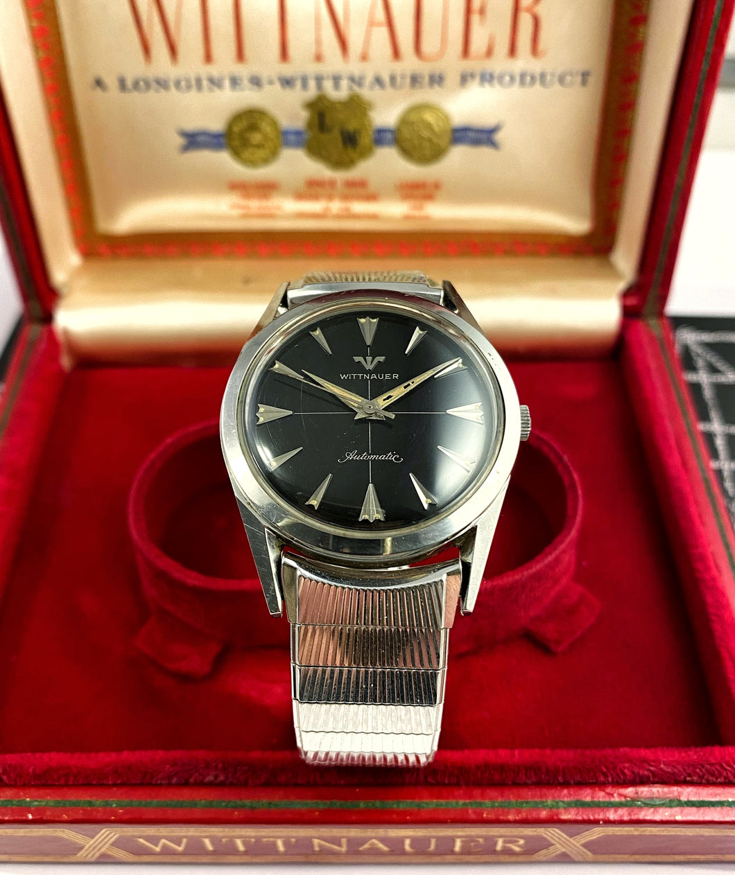 DEBONAIRE~60s LONGINES-WITTNAUER GENT'S CROSSHAIRS AUTOMATIC